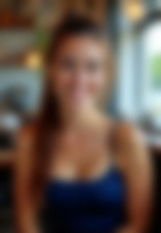 Antonia, 24