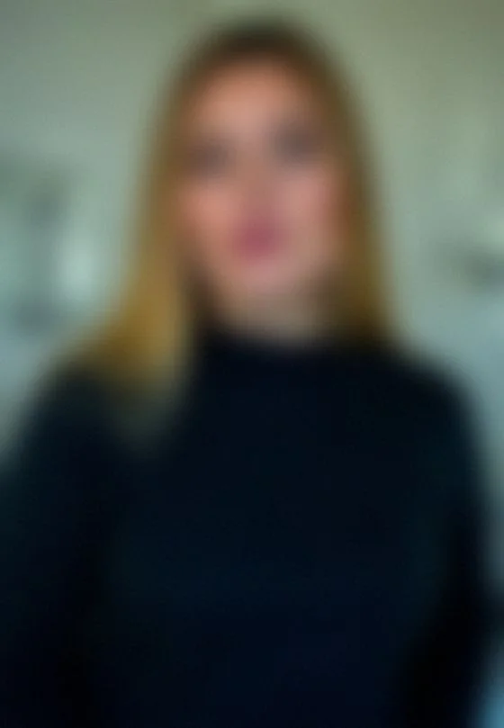 Verónica, 27