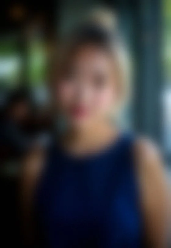 Pilar, 28