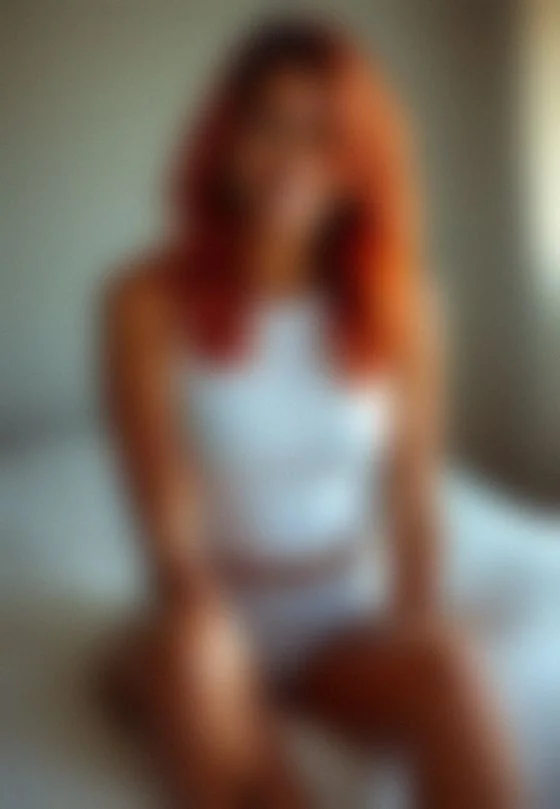 Nuria, 30
